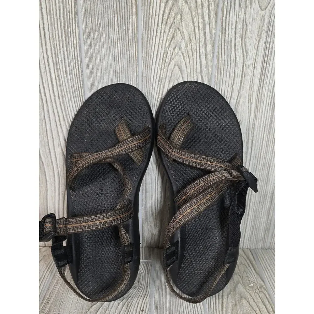 Chaco pre owned